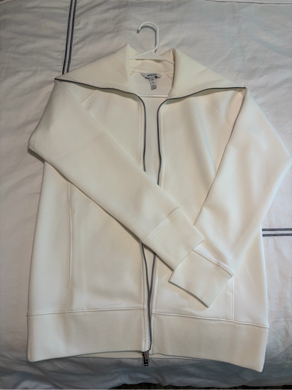 SPANX Air Essentials full zip tunic in Powder. XS -Tall. NWOT
